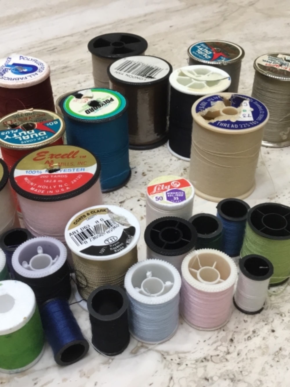 Assorted Thread and Sewing Spool Lot - Multi Color - Picture 3 of 4